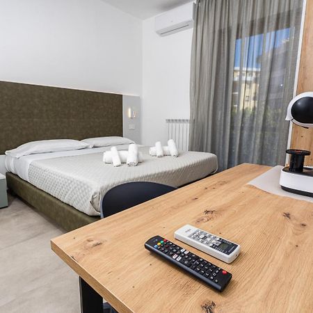Gallo'S City Rooms 泰尔莫利 外观 照片