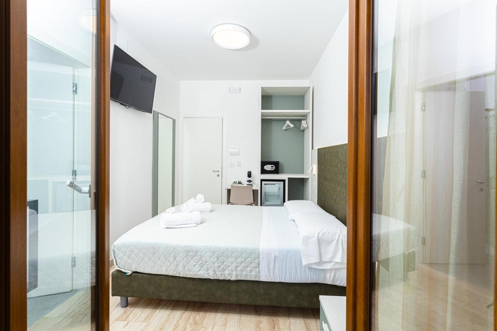 Gallo'S City Rooms 泰尔莫利 外观 照片