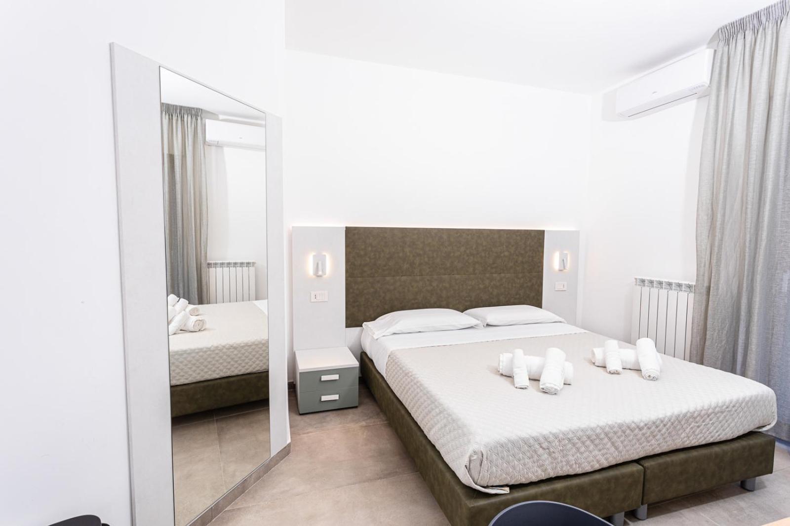 Gallo'S City Rooms 泰尔莫利 外观 照片